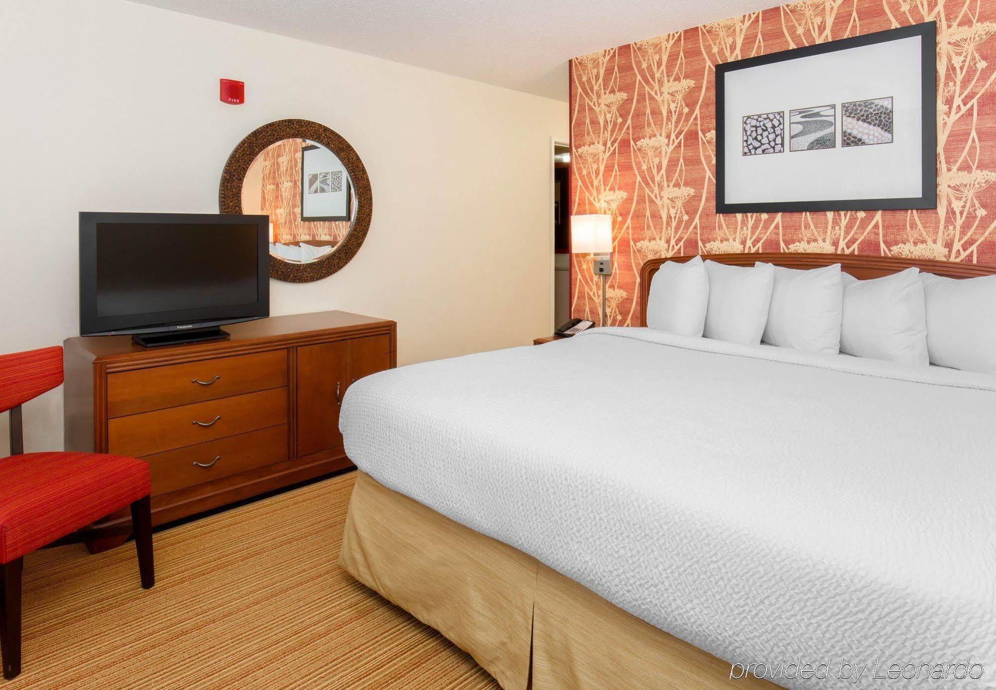 Courtyard Chicago Bloomingdale Otel Dış mekan fotoğraf